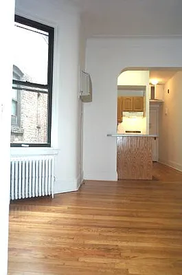 Rented by Tower Brokerage | media 20