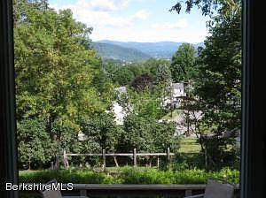 THE BEST VIEWS IN TOWN!