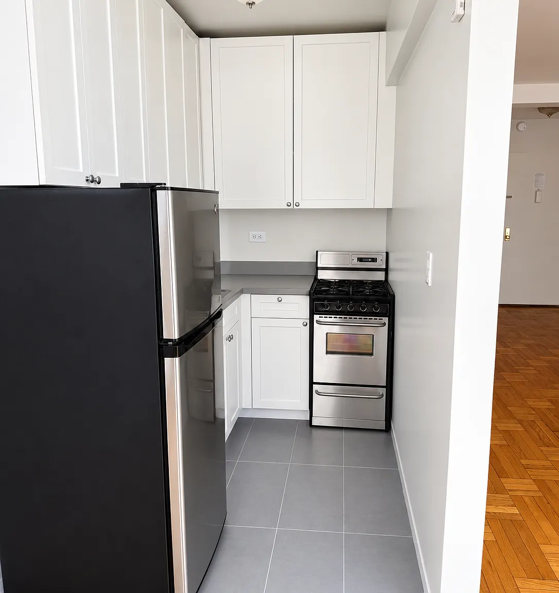250 East 39th Street — Photo 2