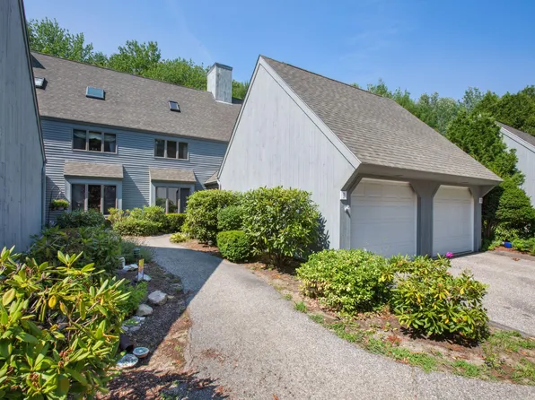 9 Wonderbrook Drive #9, Kennebunk, ME 04043