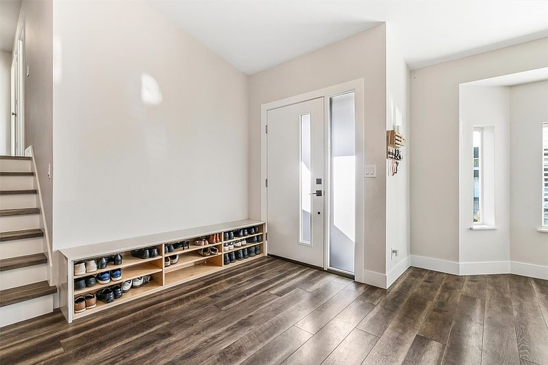 4th image of 4411 130th Street SE