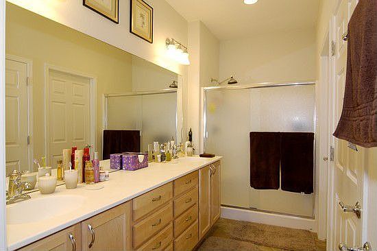 Master Bath w/2 sinks.