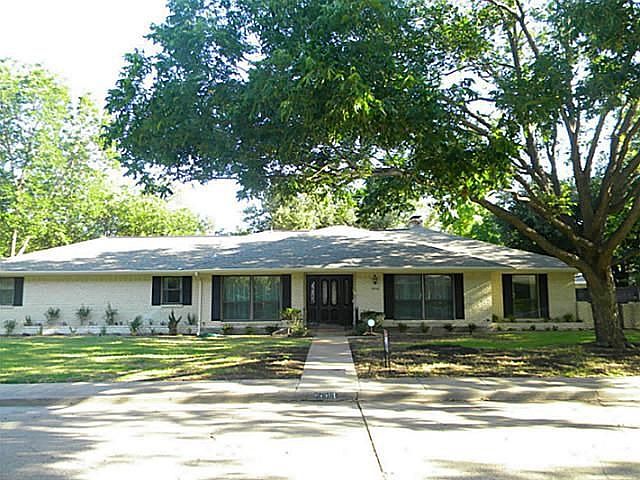 1st image of 1616 Alexander Dr
