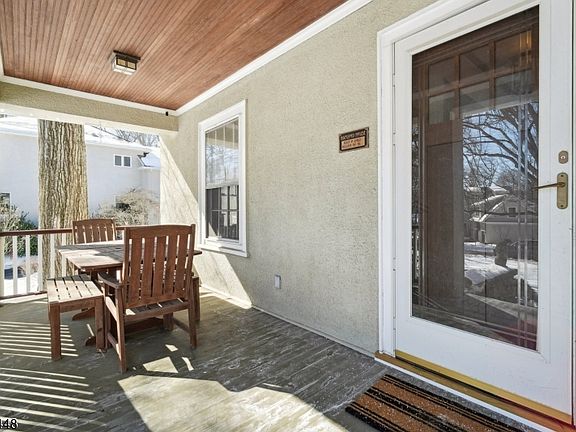 2nd image of 43 Howell Rd