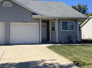917 Parkwood Ln, Jefferson, WI 53549