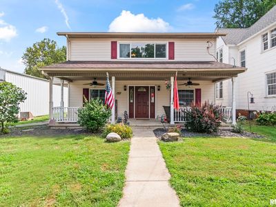 137 E Adams St, Greenview, IL, 62642