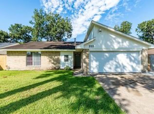 210 Taranto Ln, Houston, TX 77015