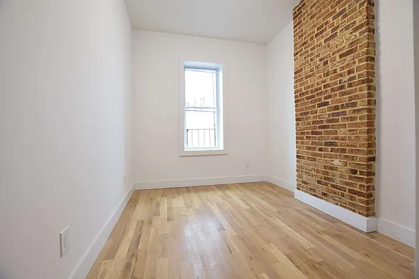 Rented by null | media 2