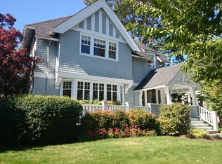 923 21st Ave E, Seattle, WA 98112