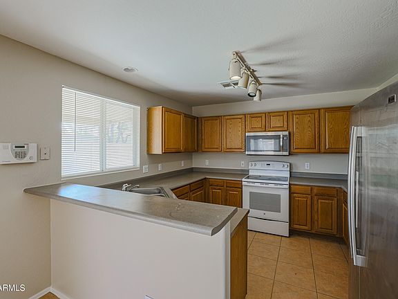 5th image of 4349 N 111th Ln