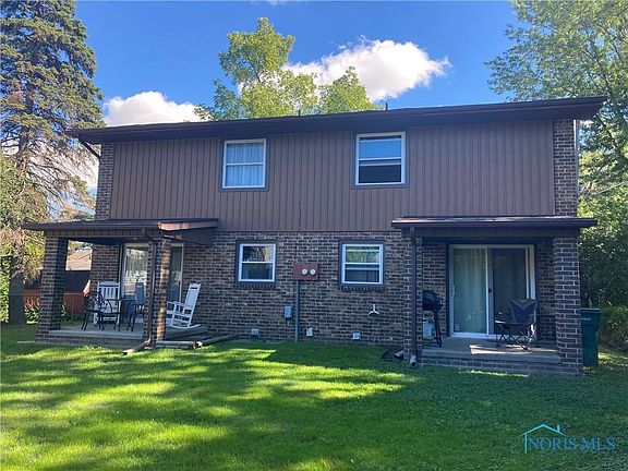 3rd image of 105 River Ln