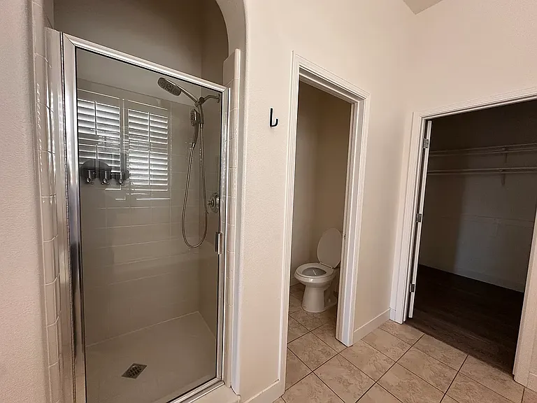 3402 Pinotin Ct — Photo 5