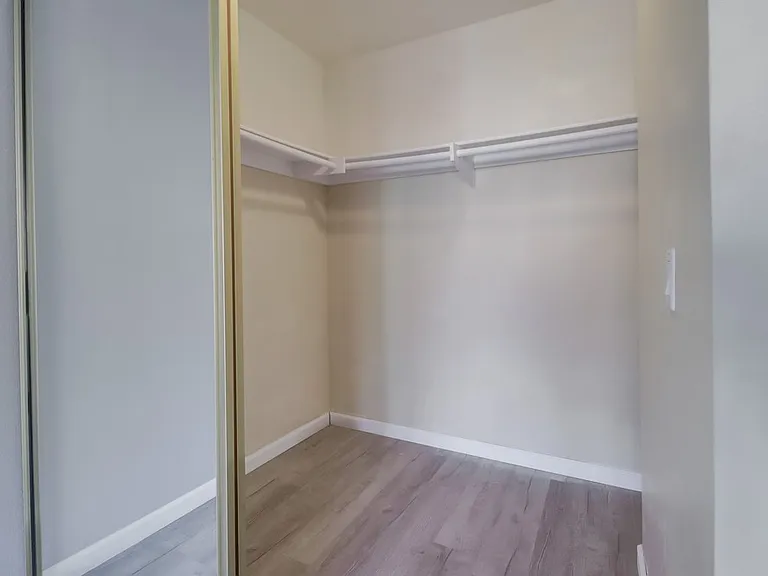 3222 Old Bridgeport Way — Photo 29