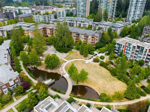 5687 Gray Ave #313, Greater Vancouver, BC V6S 0A9