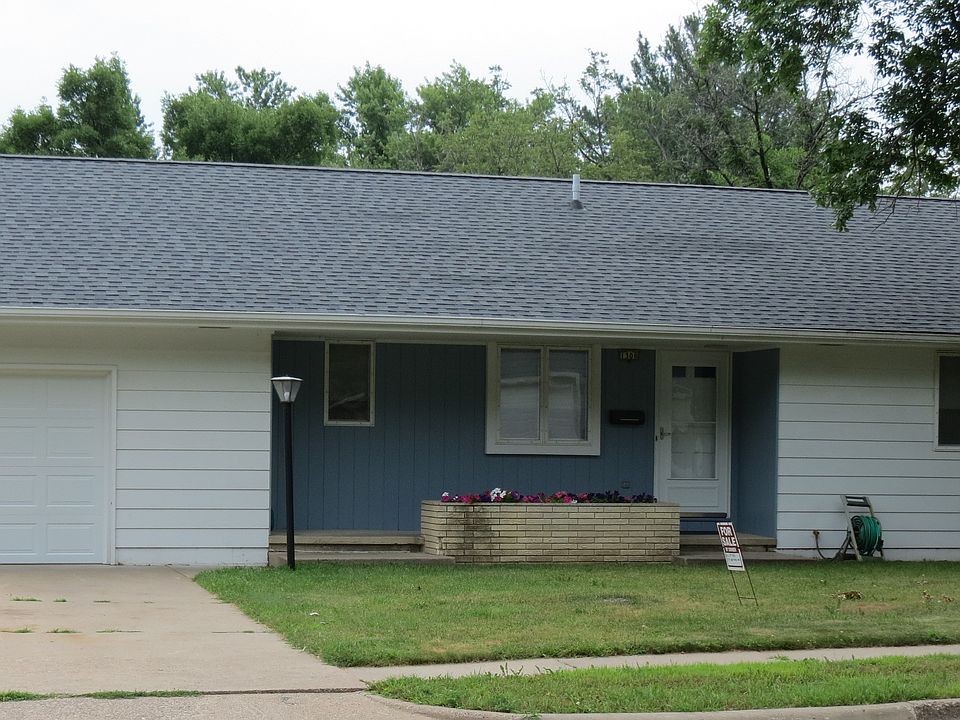Front of house - new roof