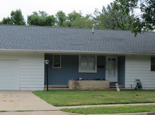 1308 W Maple Ave, Red Wing, MN 55066