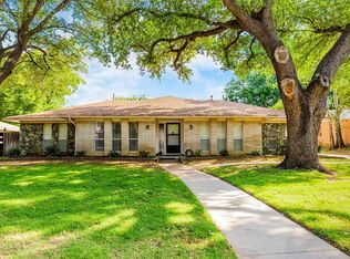 1505 Park Ridge Ter, Arlington, TX 76012