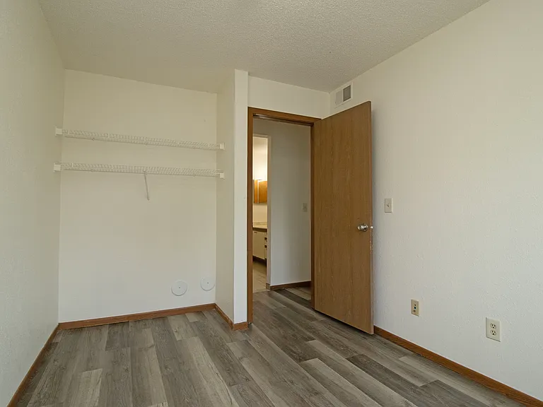 1526 9th Ave S #101 — Photo 8