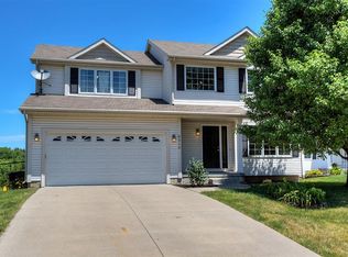 4919 68th St, Urbandale, IA 50322