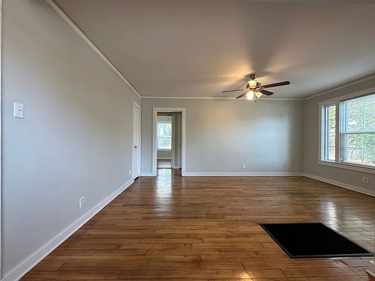 4024 Macarthur Dr — Photo 5