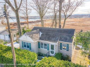 1081 Woodmere Dr, Keyport, NJ 07735