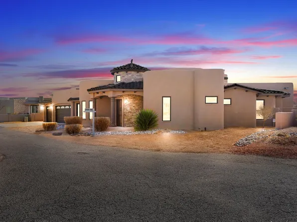 2504 Villa Doro Way NW, Albuquerque, NM 87104