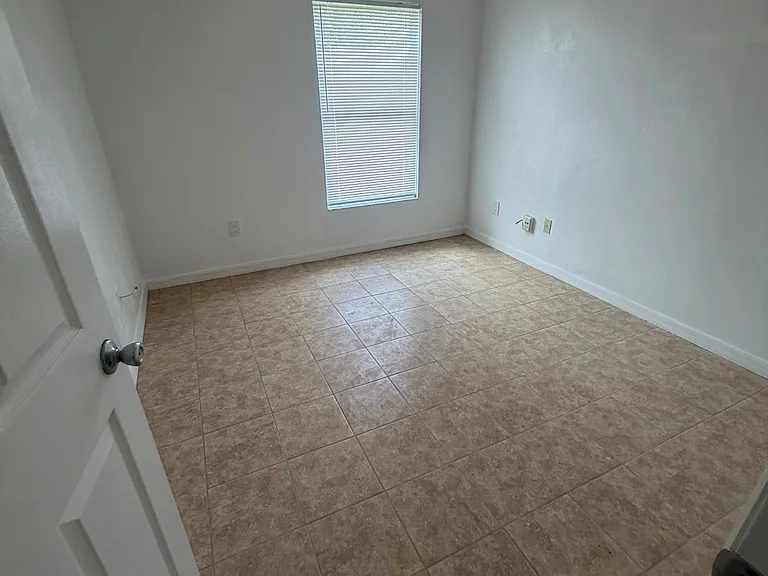 1594 Megan Bay Cir — Photo 1