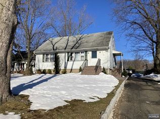 318 High Mountain Rd, North Haledon, NJ 07508