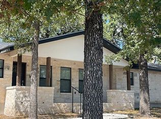 309 Tanglewood Dr, Fredericksburg, TX 78624