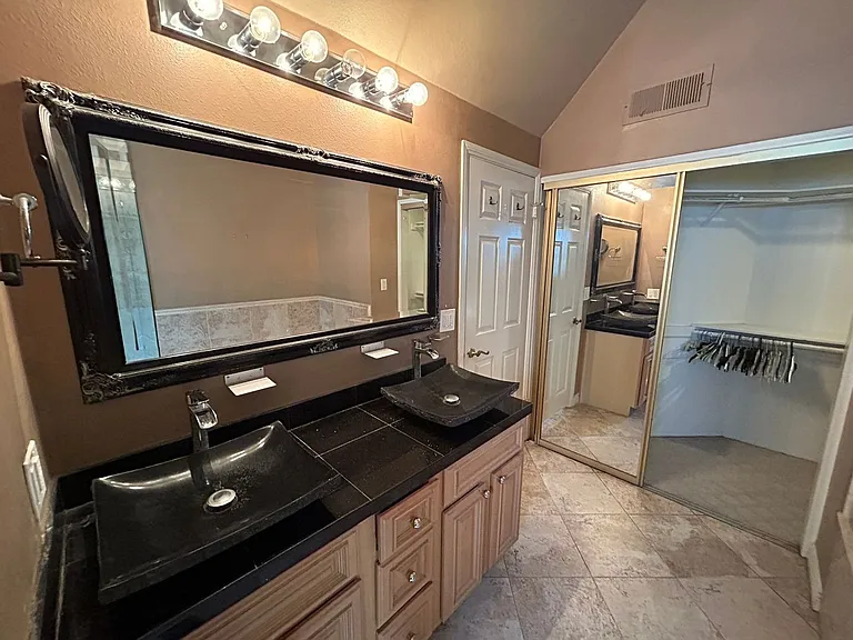 300 S Timken Rd — Photo 26