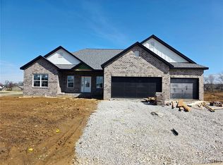 433 Briarberry Dr, Shiloh, IL 62221