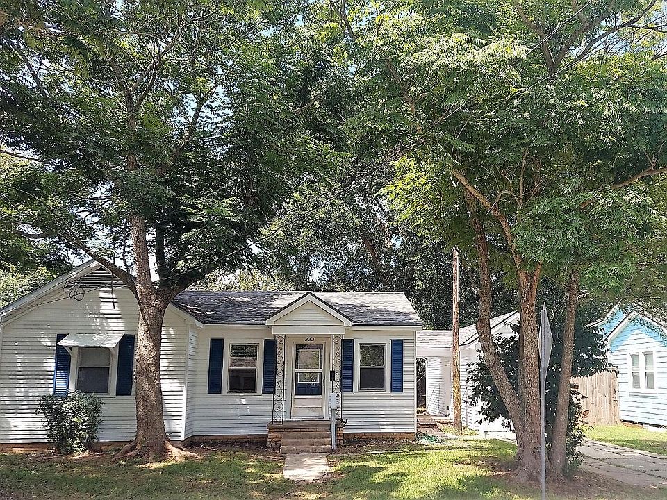 1st image of 222 Brookside Dr