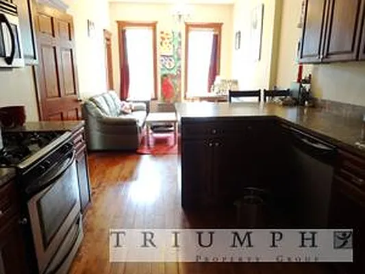 Rented by Triumph Property Group | media 66