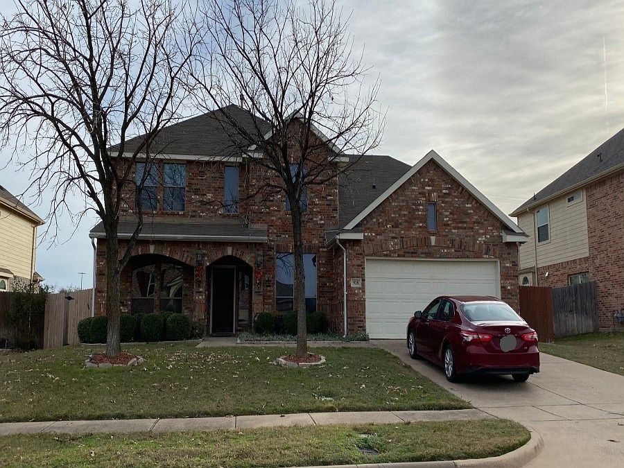 1st image of 918 Southwestern Dr