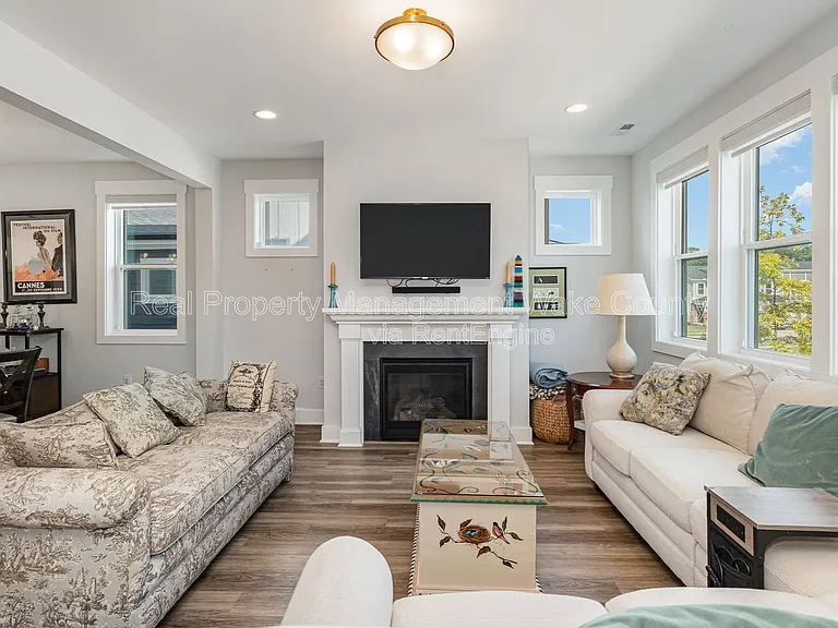 45 Millennium Dr — Photo 11