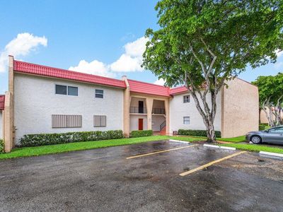 124 Lake Carol Drive, West Palm Beach, FL, 33411