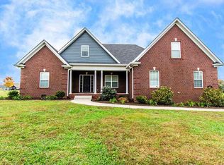 423 Marblegate Cir, Alvaton, KY 42122