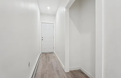 208 Magnolia St Photo 1