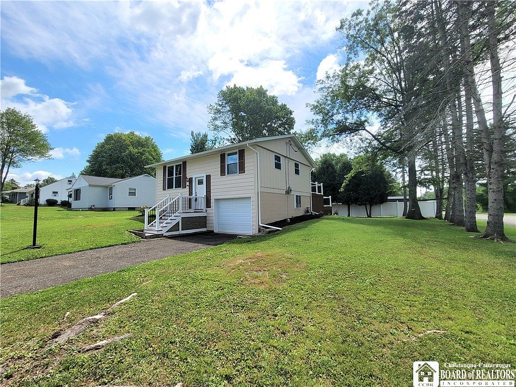 243 Connecticut Ave, Jamestown, NY 14701 Zillow