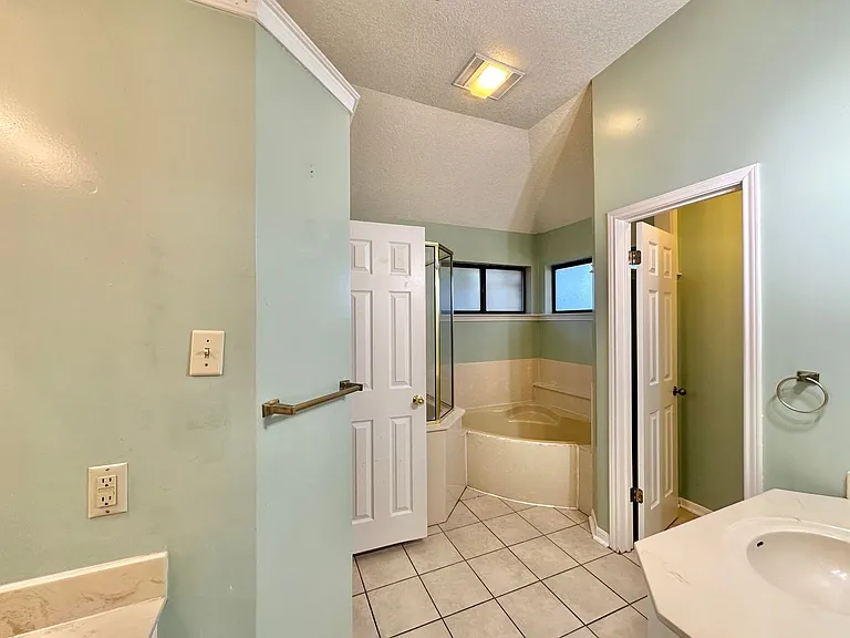1114 Boulder Run — Photo 19