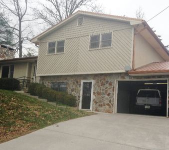 134 E Second St, Blue Ridge, GA, 30513