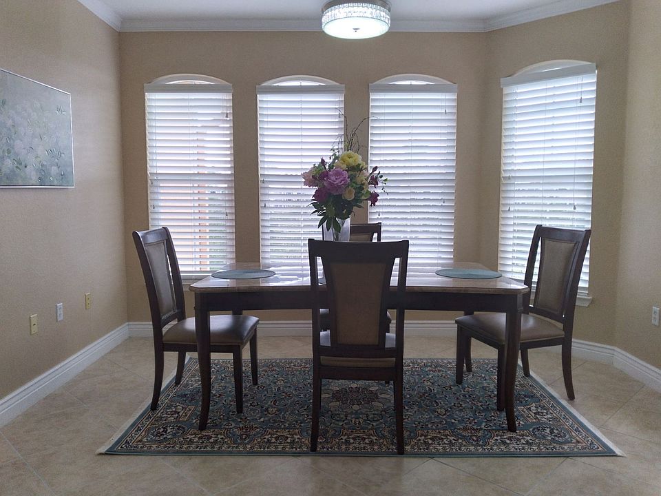 Dinig Room