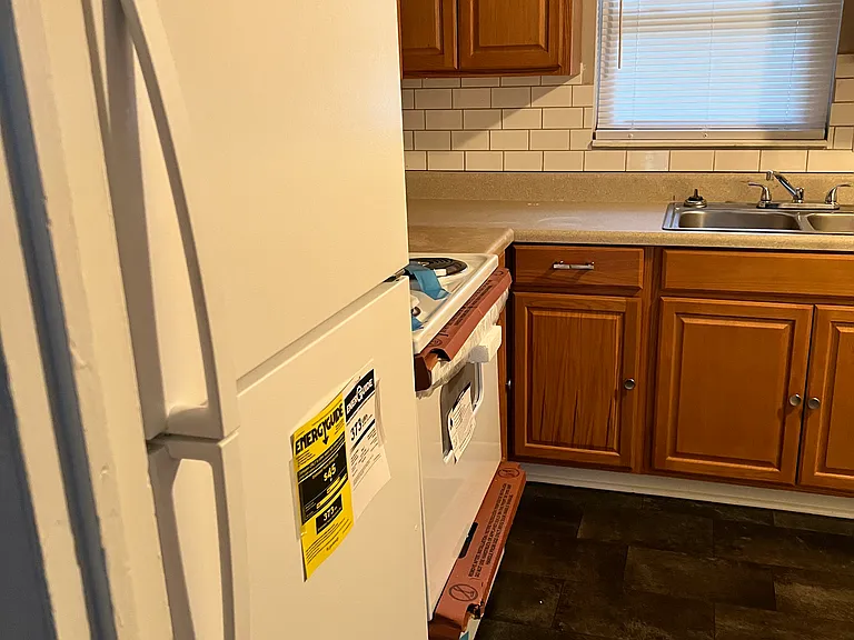 1706 Apple Valley Dr — Photo 8