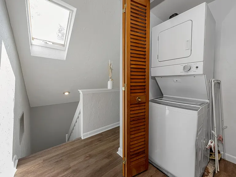 203 Lake St #41 — Photo 10