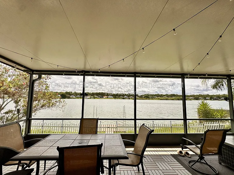 4226 Waterside Pointe Cir — Photo 20