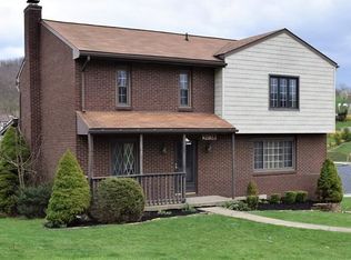 5038 Equity Dr, Washington, PA