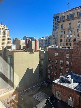 5th image of 825 Bush St APT 508