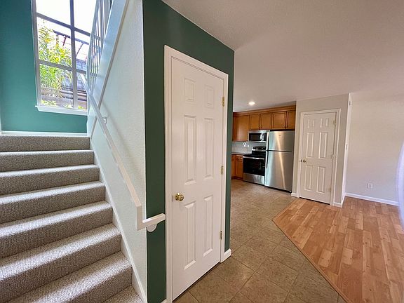 4th image of 1455 E 36th St #101