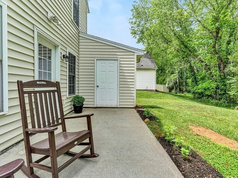 232 Towne Crier Rd — Photo 34