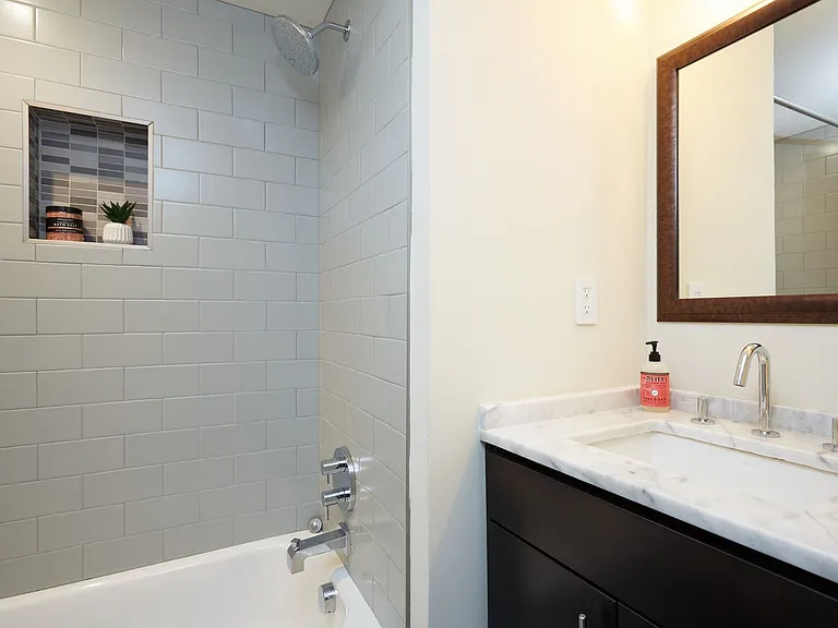 3207 12th St NE #101 — Photo 15
